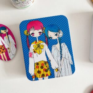 where x Onte 'Vivid Summer' Character Tin Box - Storage Tin - view 1