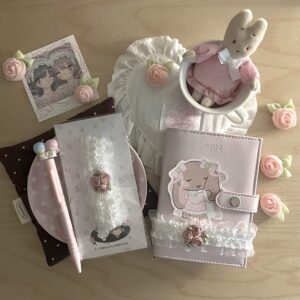 BuBu PaoFan 'All About Roses' Elastic Band — Wedding Rose (Horizontal)